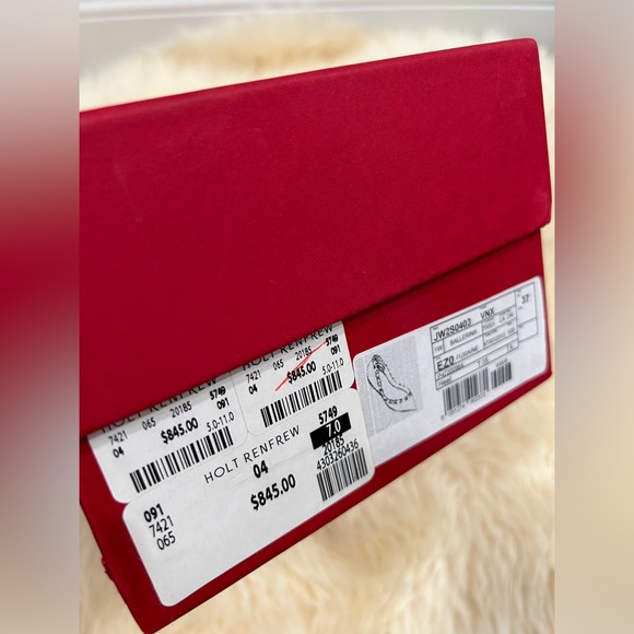 VALENTINO GARAVANI Rockstud Patent Leather Flats – Hot Pink (37 / US 7) - Picture 13 of 16